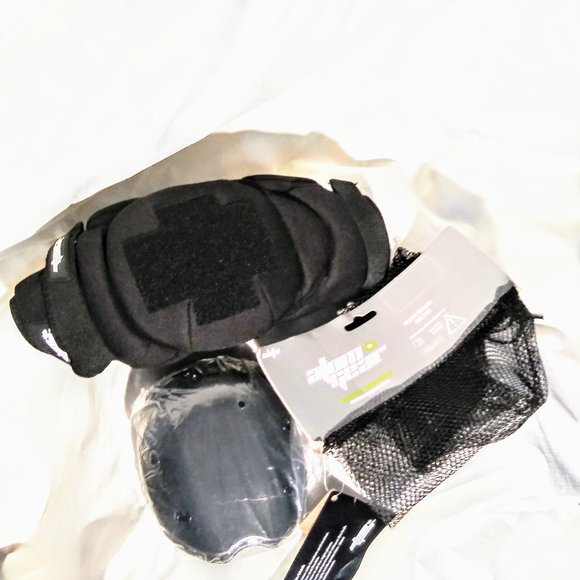 Atom Bionic Gear pullover knee pads / gaskets - Picture 6 of 6